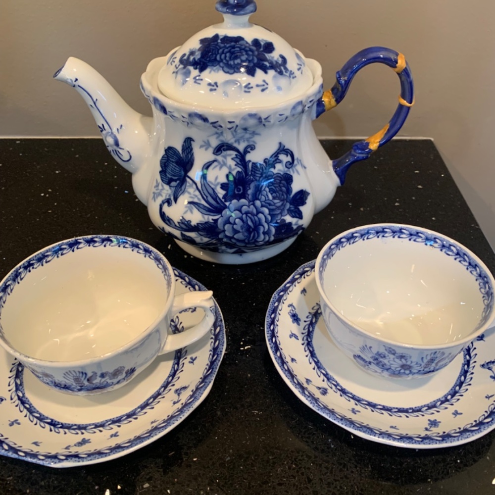 Kintsugi Tea Set - Picture 3 of 5